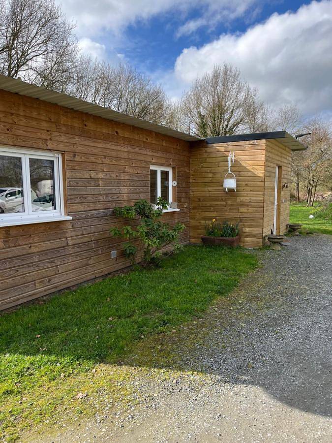Two-Bedroom Chalet in Yvré-l'Évêque, Sarthe