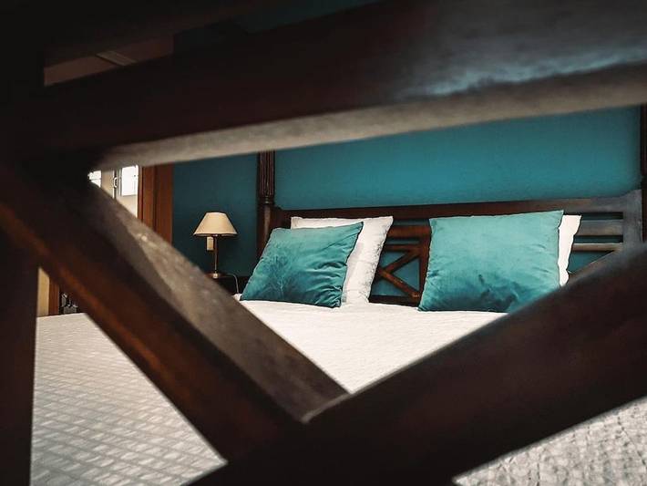 Casa rural para 8 personas, con jacuzzi y sauna además de piscina y jardín, Familias con niños en Serra - 4