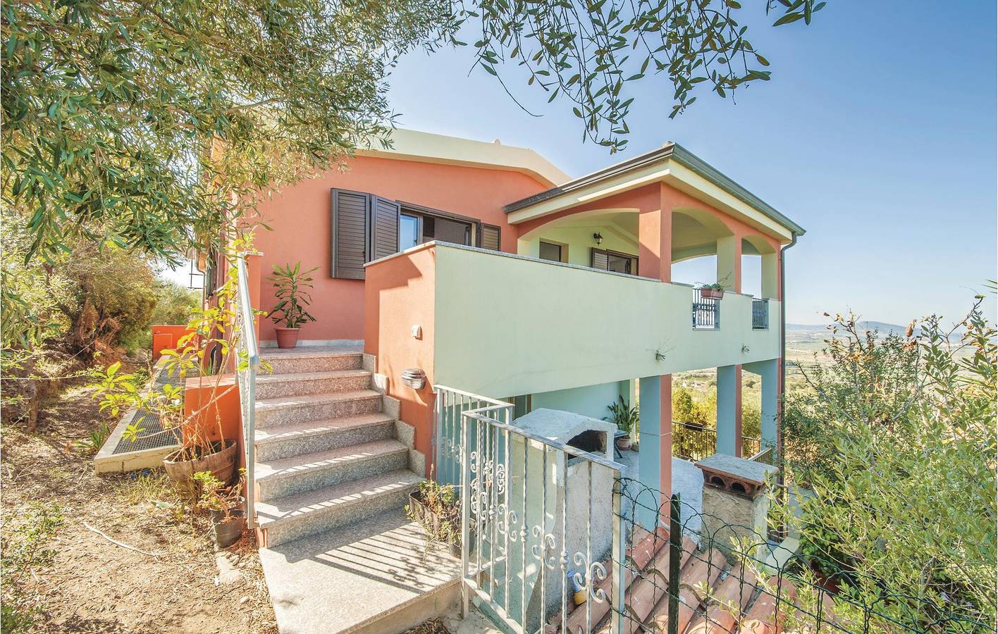 Apartment mit Meerblick, Küche und Internet in Olbia-Tempio