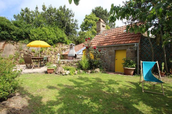Gîte pour 6 personnes, avec jardin à Fermanville - 2