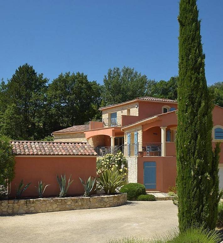 Chambre d’hôte pour 2 personnes, avec piscine et jardin