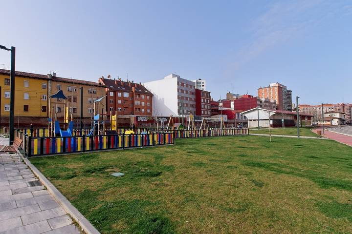 Apartamento entero, Apartamento 'Legio Suites N' in León, Cordillera Cantábrica