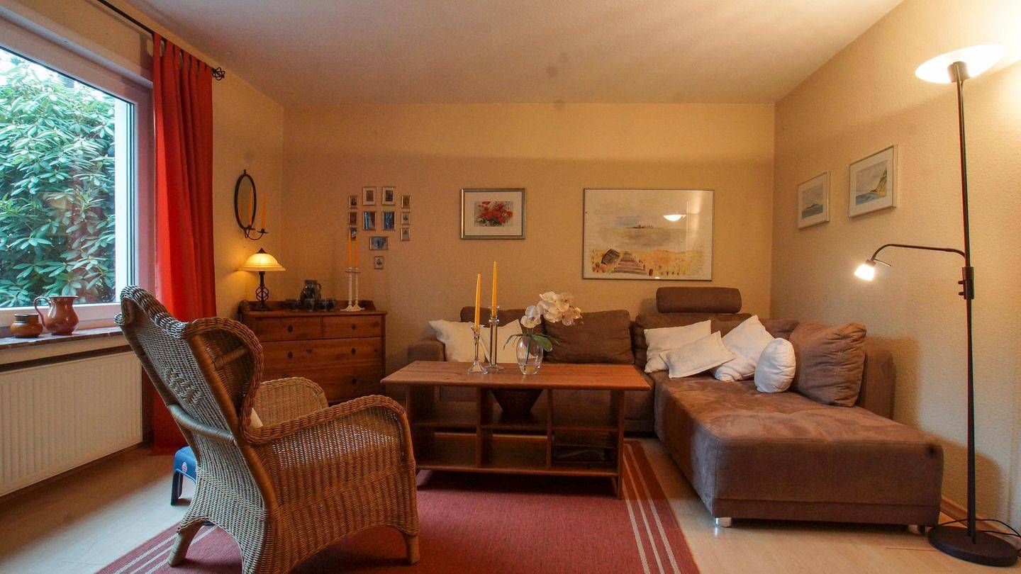 Entire apartment, Großzügige, gemütliche Ferienwohnung für bis zu 6 Personen mit 3 Terrassen in Sahlenburg, Cuxhaven