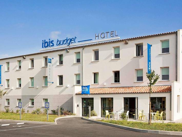 Hôtel pour 3 personnes, avec terrasse, animaux acceptés à La Crèche - 3