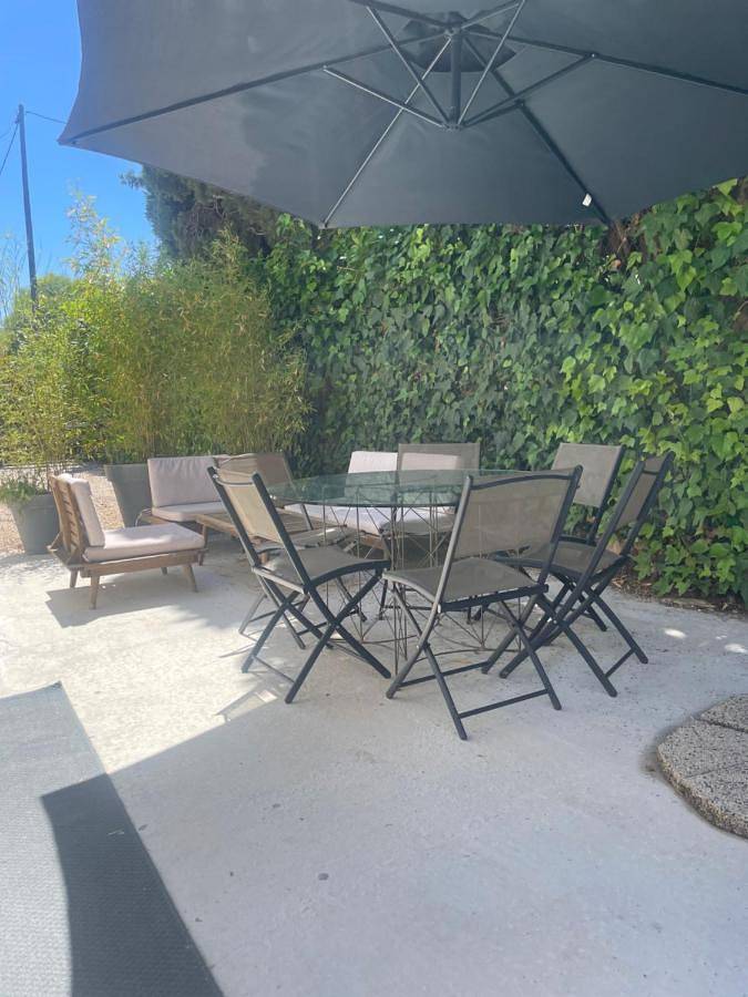 Gîte pour 4 personnes, avec jardin et terrasse dans La Grande Plage (La Ciotat)