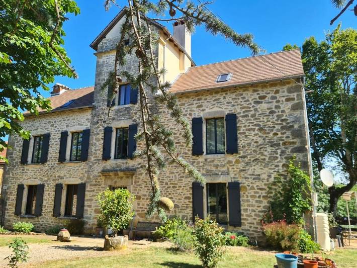 Maison d’hôte pour 2 personnes, avec jardin ainsi que vue et piscine, animaux acceptés dans l' Aveyron - 3