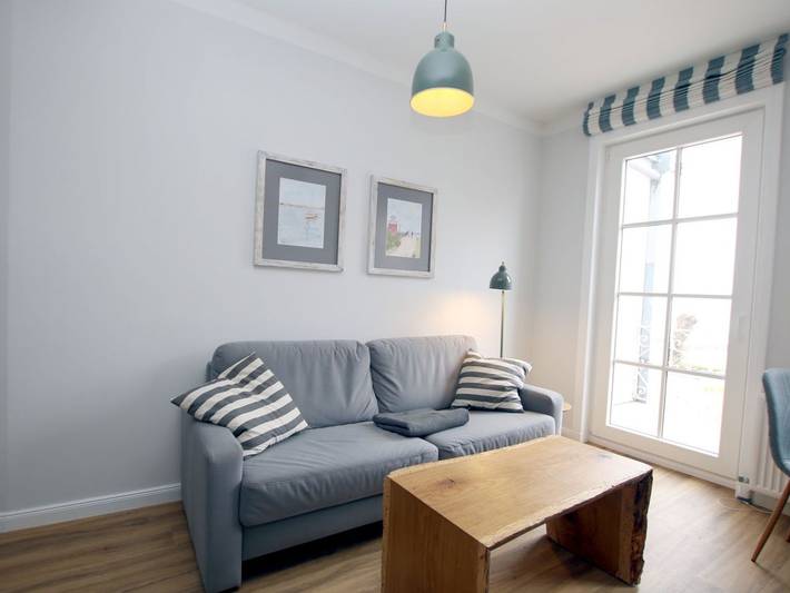 Ganze Ferienwohnung, Sandwall 14, Whg. 4 - Ferienwohnung am Sandwall mit 2- Zimmern auf ca. 40m² mit Meerblick in Nordfriesische Inseln (Schleswig-Holstein) (Schleswig-Holstein), Wyk auf Föhr