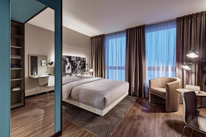 Hotel für 2 Personen, mit Terrasse und Garten sowie Sauna und Ausblick in Rheingau-Taunus-Kreis