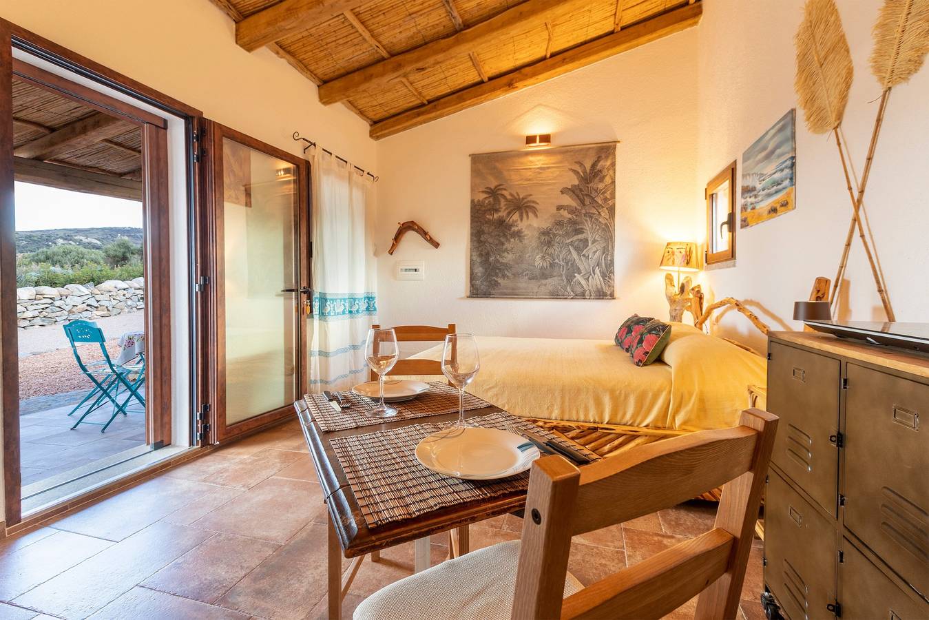 Studio entier, Studio 'Stazzo Jana' avec vue sur la mer, terrasse privée et climatisation in Trinità d'Agultu e Vignola (Borgo), Trinità d'Agultu e Vignola