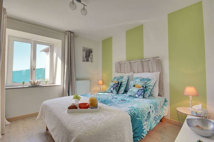 Gîte pour 4 personnes, avec jardin à Saint-Nabor - 3