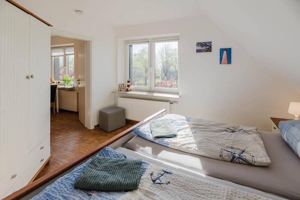 Ganze Wohnung, Landhaus Ferienwohnung 1 - Bauernhof Hopp Vadersdorf in Westfehmarn, Fehmarn