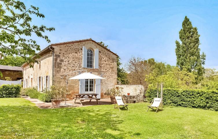 Location de vacances pour 10 personnes, avec terrasse, animaux acceptés en Gironde