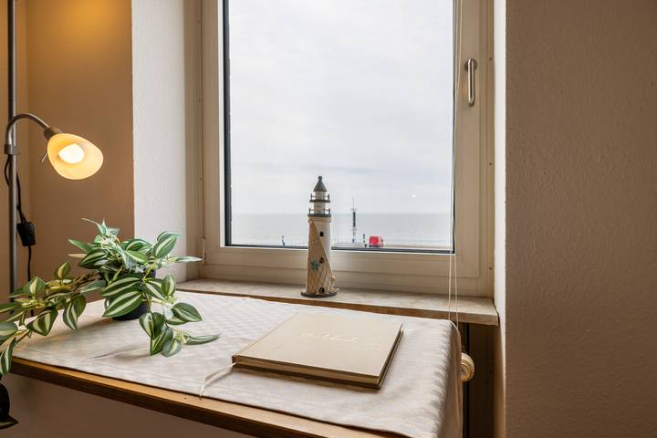 Ganze Ferienwohnung, Großzügige Ferienwohnung in Wilhelmshaven am Südstrand mit Balkon & Meerblick | Wohnung 28 in Südstrand (gebührenfrei), Wilhelmshaven