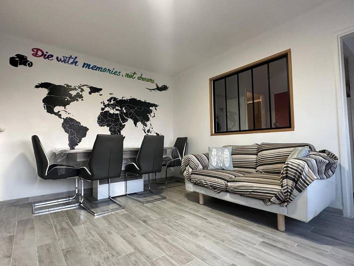 Gîte pour 6 personnes, avec balcon dans Plage du Perroquet - 4