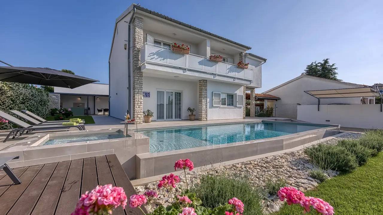 Villa für 8 Personen (251 m²) in Veli Maj in Mali Maj, Grad Poreč