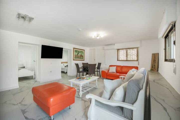 Ferienwohnung 'Inferior' mit Balkon, WLAN und Klimaanlage in Calpe, Costa Blanca