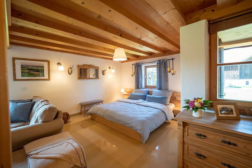Ganze Wohnung, Maisonette-Wohnung für 4 Personen, 95 qm mit Terrasse in Obing, Landkreis Traunstein