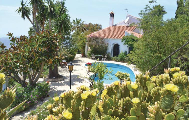 Finca für 3 Personen, mit Terrasse und Pool, kinderfreundlich in Málaga Provinz - 2
