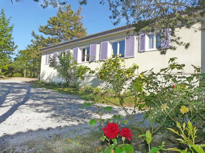 Gîte pour 10 personnes, avec jardin et terrasse à Entrevaux - 2