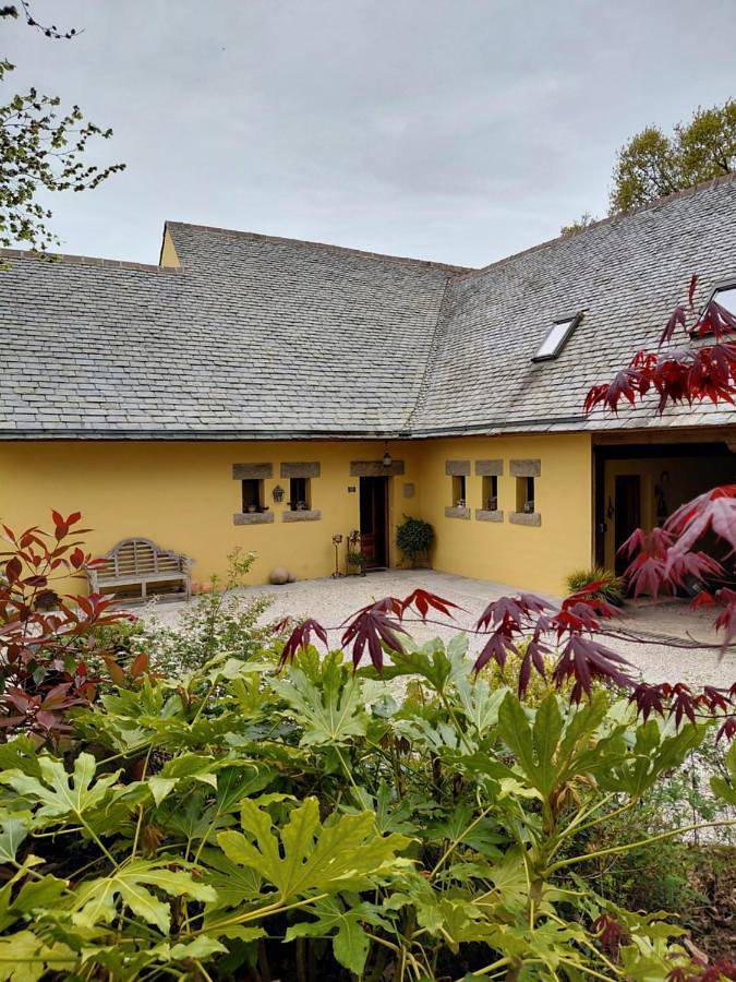 Location de vacances pour 4 personnes, avec Terrasse et Jardin à Plougonven - 2