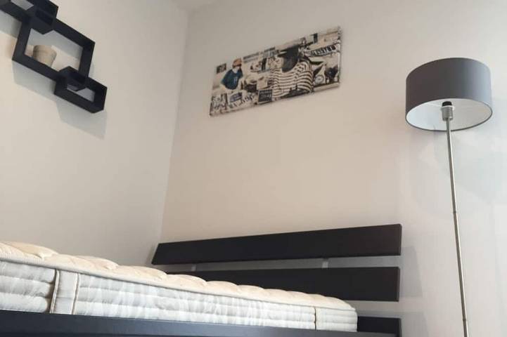 Gîte pour 4 personnes, avec terrasse ainsi que jacuzzi et jardin, animaux acceptés à Le Rove - 4