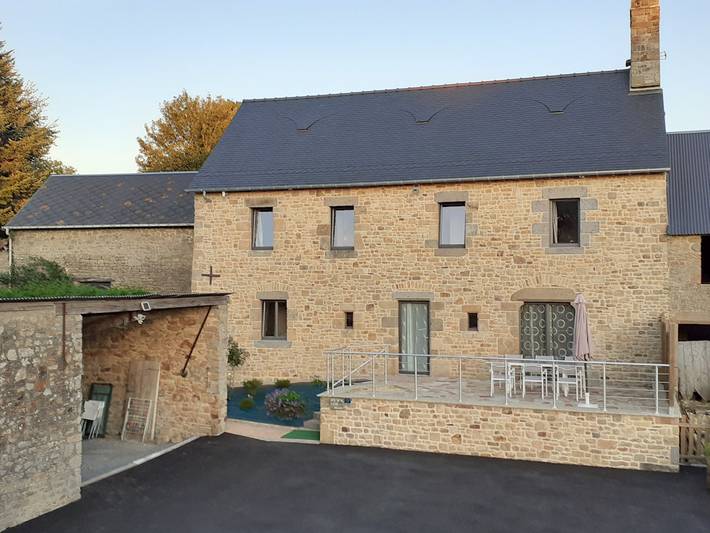 Gîte pour 10 personnes, avec balcon