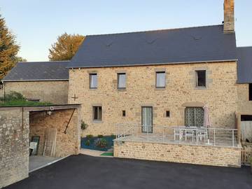 Gîte pour 10 personnes, avec balcon à La Lucerne-d'Outremer