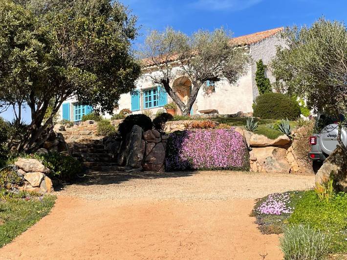 Gîte pour 6 personnes, avec jardin ainsi que piscine et balcon à Cannigione - 3