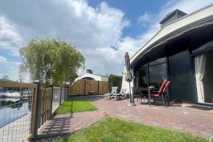 Ferienhaus für 4 Personen, mit Terrasse, mit Haustier in Lemmer