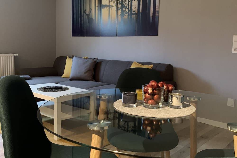 Ganze Wohnung, Hinterland, Therme, Wandern, Mountainbike, Entspannung, Lgbt friendly, Netflix, in Bad Endbach, Naturpark Lahn-Dill-Bergland