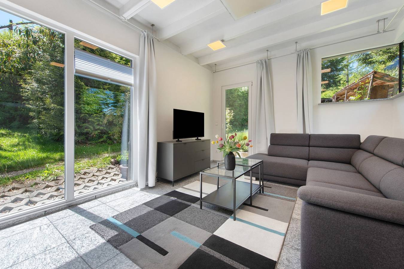 Ferienhaus Honberg mit privater Terrasse, Garten und Wlan in Tuttlingen in Tuttlingen, Landkreis Tuttlingen