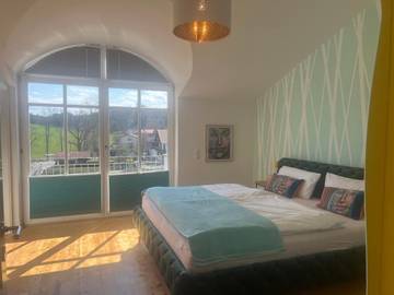 Ferienwohnung für 2 Personen, mit Ausblick und Garten am Starnberger See