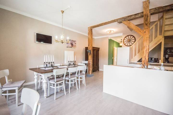 Ferienwohnung für 8 Personen, mit Sauna und Terrasse, mit Haustier