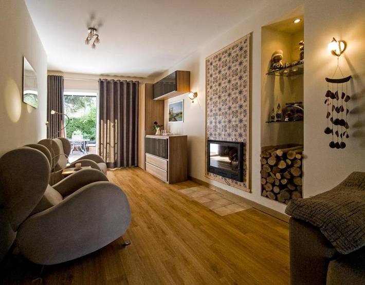 Bungalow para 6 personas, con Balcón y Jacuzzi además de Terraza y Jardín en Alfàs del Pi