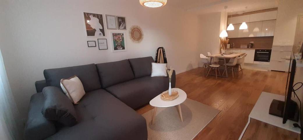 Ferienwohnung für 4 Personen, mit Ausblick und Balkon in Bar - 4