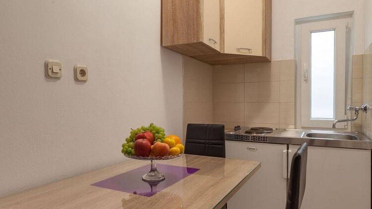 Cały apartament wypoczynkowy, Ferienwohnung für 3 Personen (30 m²) in Pisak in Pisak, Żupania splicko-dalmatyńska