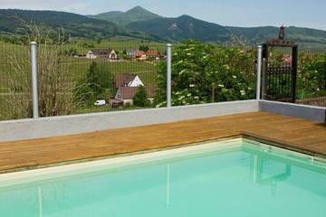 Gîte pour 4 personnes, avec terrasse et jardin à Zellenberg