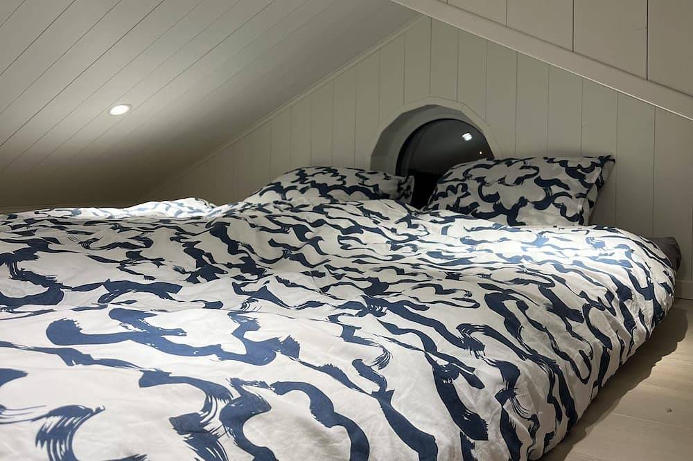 Attefallshus Begonian, an elegant and cozy accommodation for relaxation & work. in Södertälje, Schwedische Ostsee