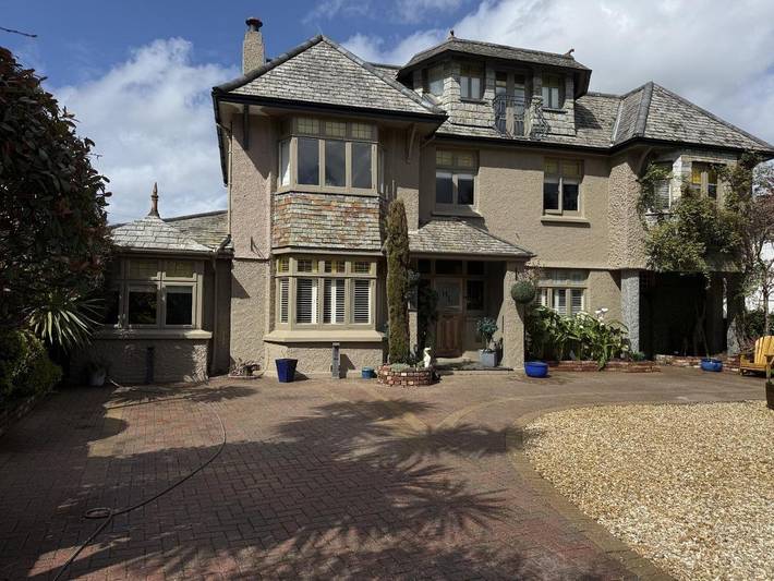 Bed and breakfast for 2 people, with Balcony and Hot tub as well as Terrace and Garden in St Austell