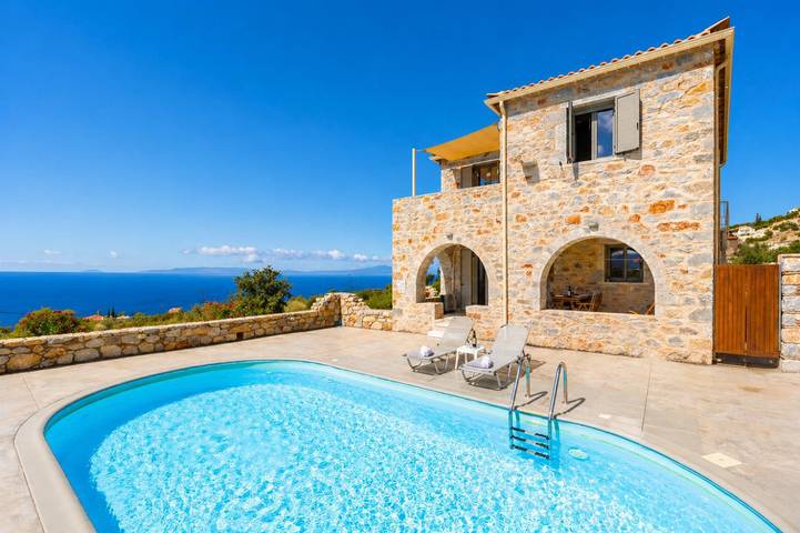 Chalet para 4 personas con terraza in Mani Peninsula