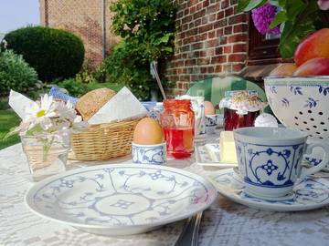 Bauernhof für 4 Personen, mit Garten und Sauna sowie Terrasse in Hasselberg