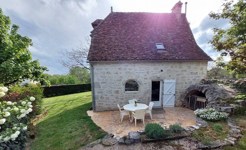 Location de vacances pour 4 personnes, avec jardin dans le Lot - 3