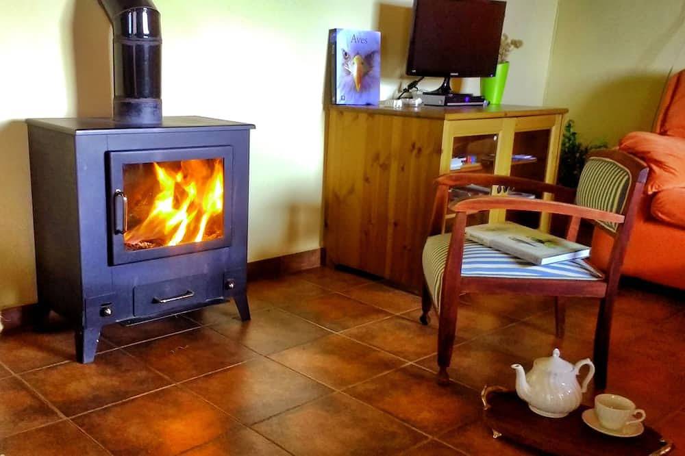 Freistehendes Haus mit 2 Schlafzimmern mit Blick auf das Tal in Berzocana, Cáceres und Umgebung