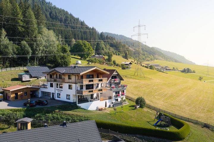 Ganze Wohnung, "S´Fischbacher App. 1" by Alpenidyll Apartments! in Schladming, Schladming-Dachstein