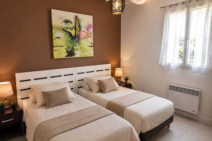 Location de vacances pour 8 personnes, avec Terrasse et Jardin à Salviac - 3