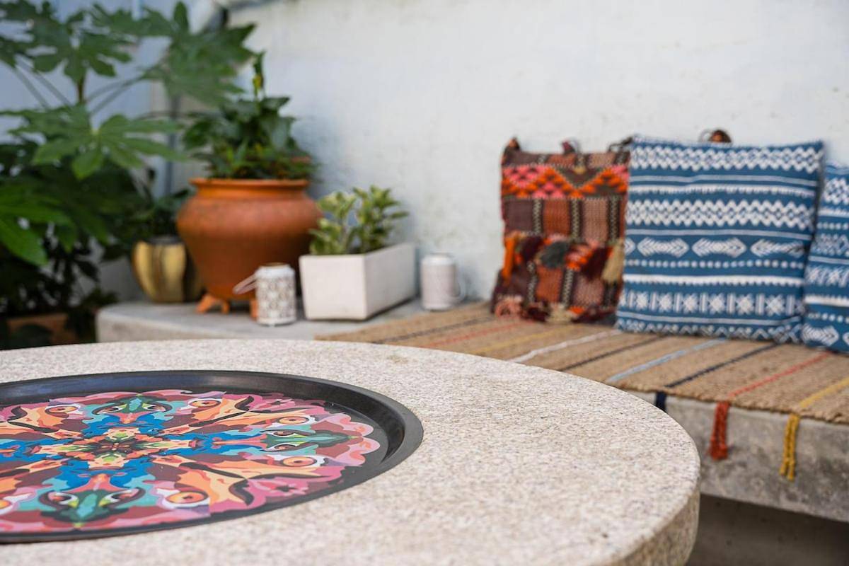 Hidden Gem near city center- garden, outdoor kitchen, sauna in Πόρτο, Porto District