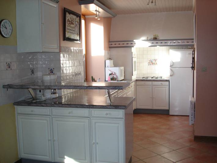 Gîte pour 4 personnes, avec jardin et terrasse à Trédrez-Locquémeau - 3