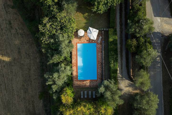 Villa for 8 people, with garden in Siena