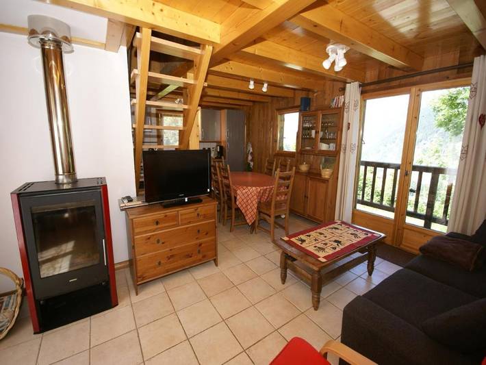 Gîte pour 6 personnes, avec terrasse dans Office De Tourisme Des Houches