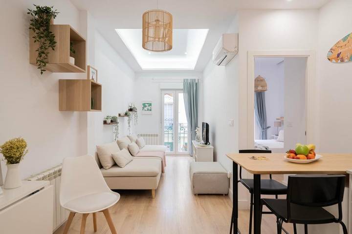 Ferienwohnung für 4 Personen, mit Ausblick und Balkon - 1